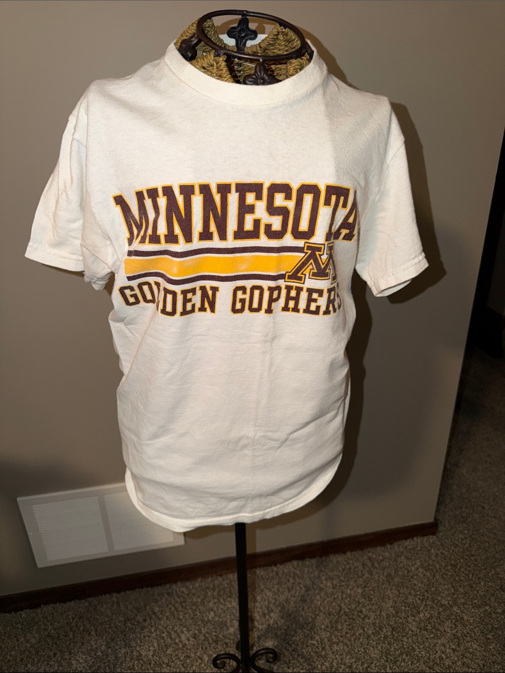 Minnesota Golden Gophers Womens White Tee - Collegiate Short Sleeve Shirt